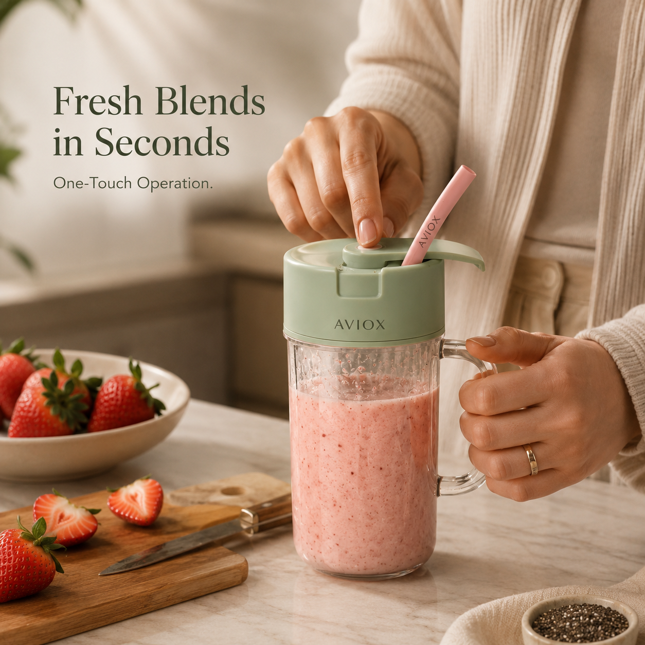 Portable Blender Juicer Cup with Straw – Mug Shaped Cordless Mini Juicer